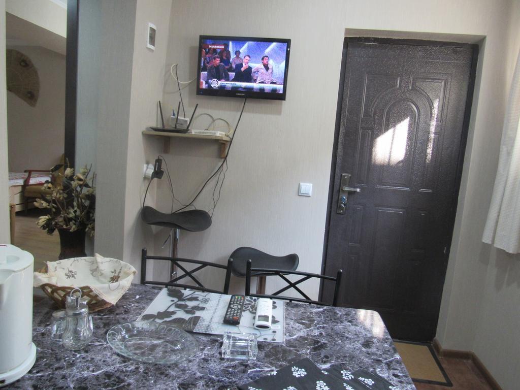 Apartments Se7En Tbilisi Luaran gambar