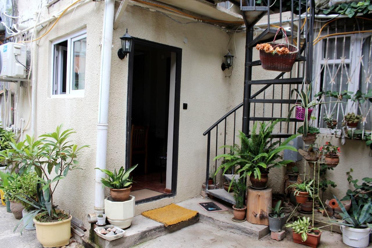 Apartments Se7En Tbilisi Luaran gambar